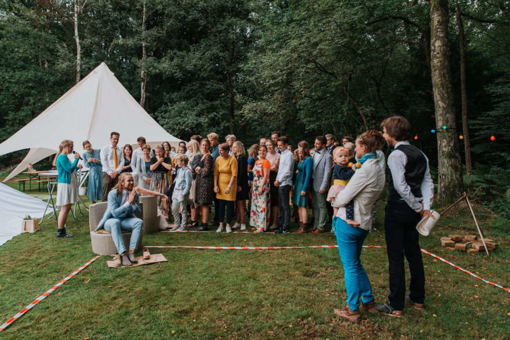 daggasten spelen spel bruiloft